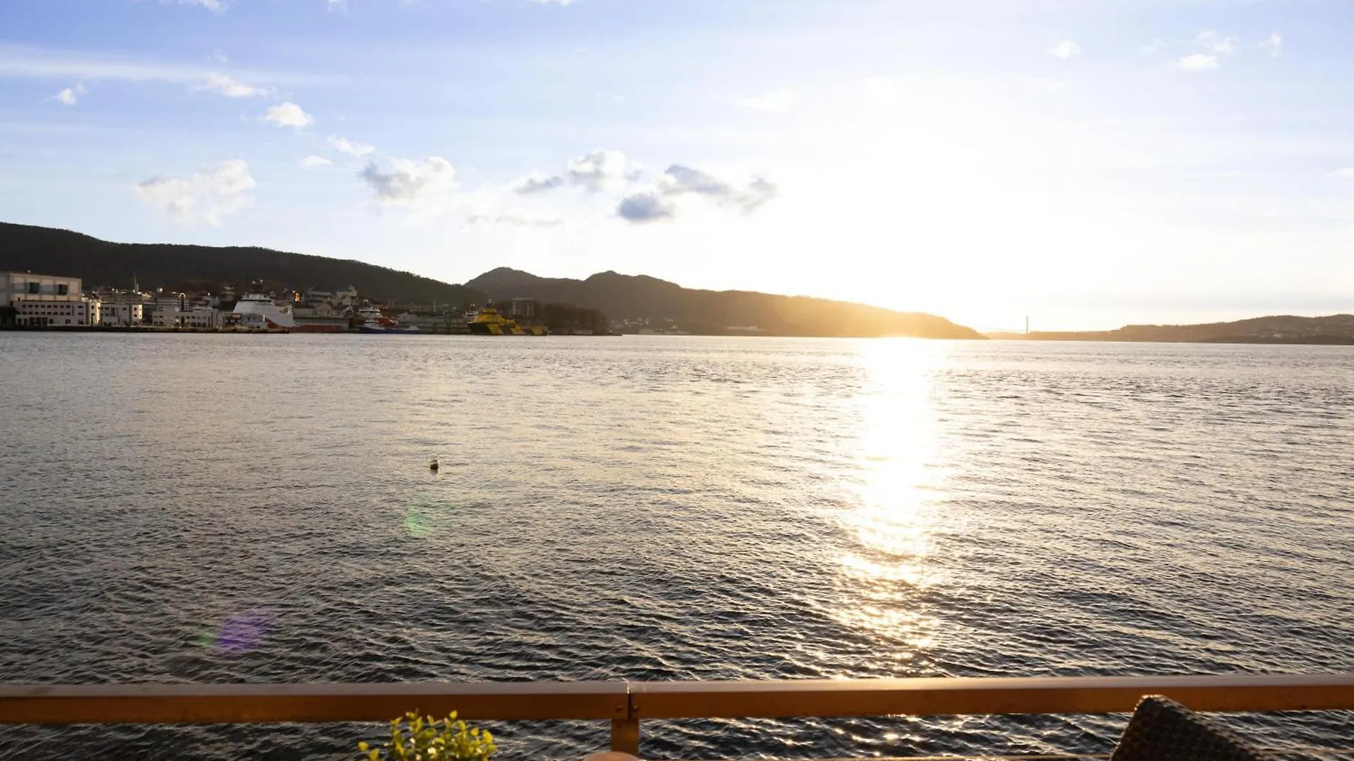 Heimby Homes - Seaside Balcony Stay Bergen 0*,  Norsko