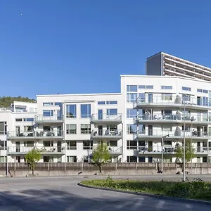  Apartment 3 Sleeping For 82m2 Which Direct Traffic To Airport And Center